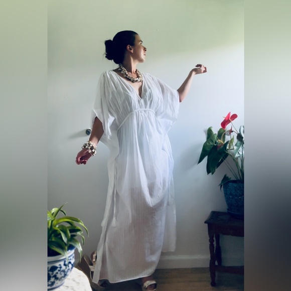 Zara White Vacation Dess - Picture 3 of 5